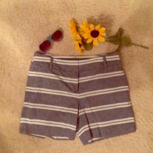 SOLD - NWOT - Ann Taylor Loft Size 4 Shorts